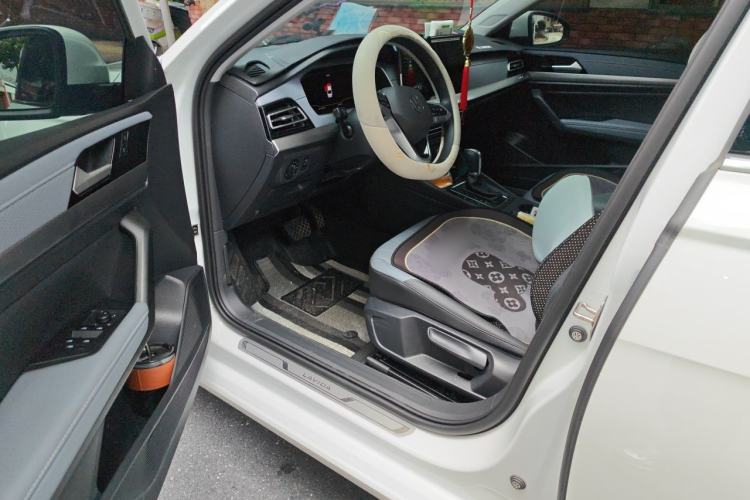 Used Volkswagen Lavida 2023 Revised Version 1.5L Automatic 5 Millionth Edition Driver Seat