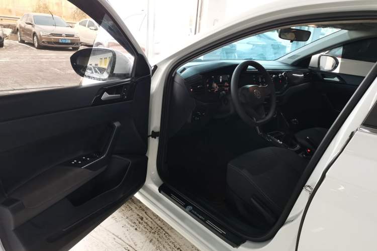Used Volkswagen Lavida 2023 New Sharp 1.5L Manual New Comfort Edition Driver Seat