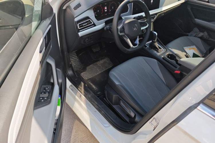 Used Volkswagen Lavida 2023 1.5L Automatic 5 Million Edition Driver Seat