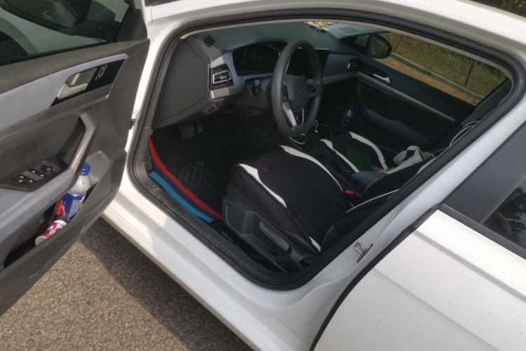 Used Volkswagen Lavida 2023 1.5L Automatic De Yi Edition Driver Seat