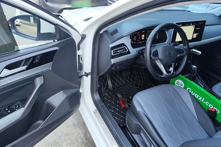 Used Volkswagen Lavida 2023 Revised Version 1.5L Automatic Starry Sky Edition – 5 Million Units Driver Seat