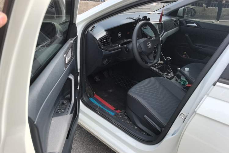 Used Volkswagen Lavida 2023 New Sharp 1.5L Manual New Comfort Edition Driver Seat