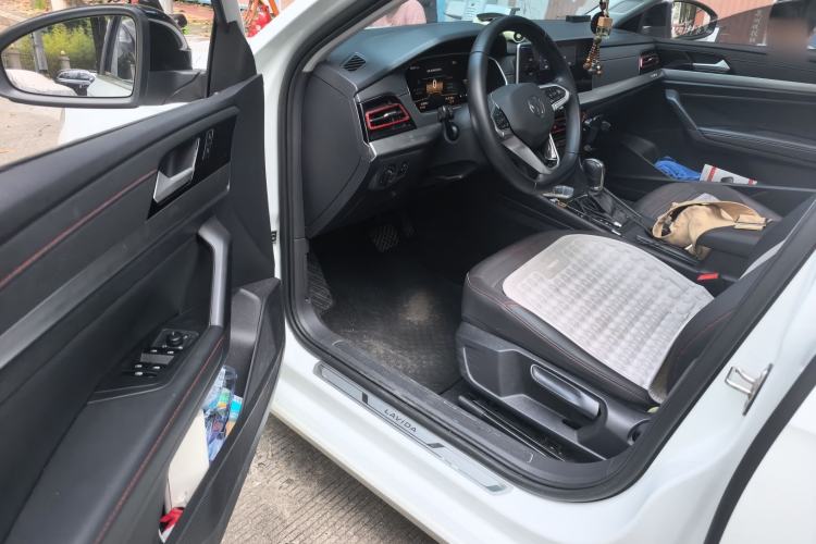Used Volkswagen Lavida 2023 300TSI DSG Starry Full-Comfort Edition Driver Seat