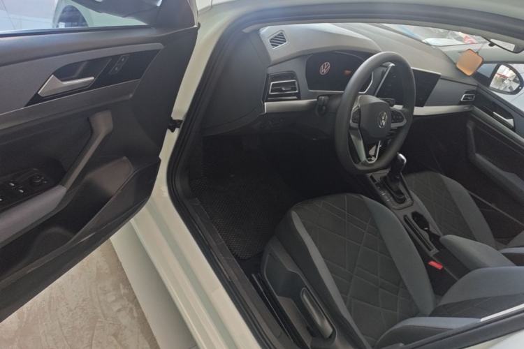 Used Volkswagen Lavida 2023 Revised 1.5L Automatic DeYi Edition Driver Seat