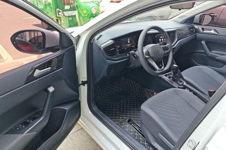 Used Volkswagen Lavida 2023 New Sharp 1.5L Automatic Excellent New Edition Driver Seat