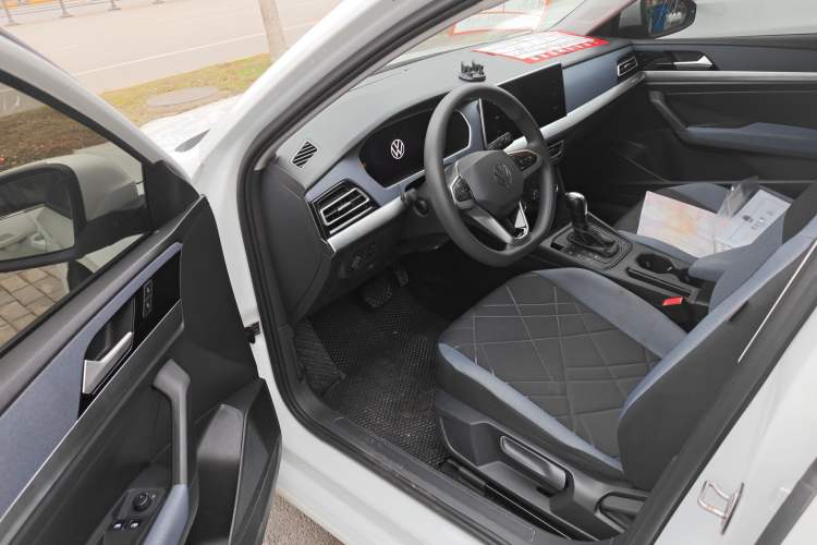 Used Volkswagen Lavida 2023 Revised 1.5L Automatic DeYi Edition Driver Seat