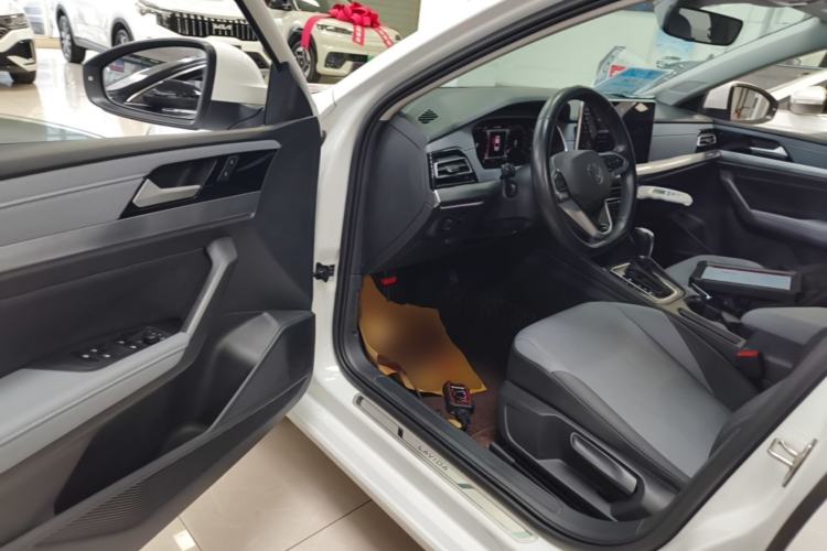 Used Volkswagen Lavida 2023 Revised Version 1.5L Automatic Starry Sky Edition – 5 Million Units Driver Seat