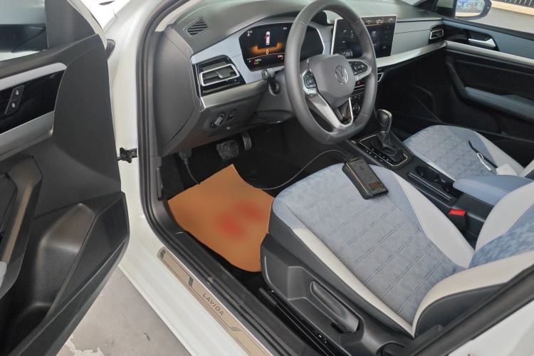 Used Volkswagen Lavida 2023 1.5L Automatic Full-Comfort Edition Driver Seat