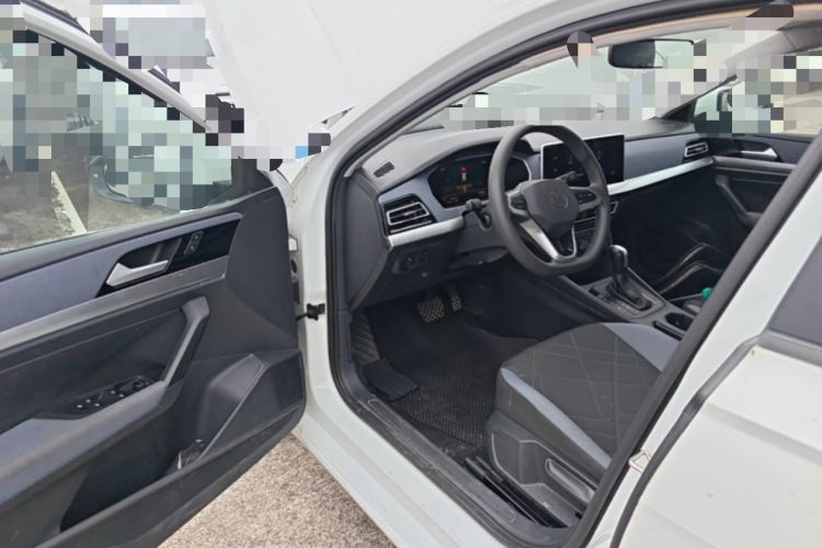Used Volkswagen Lavida 2023 1.5L Automatic De Yi Edition Driver Seat
