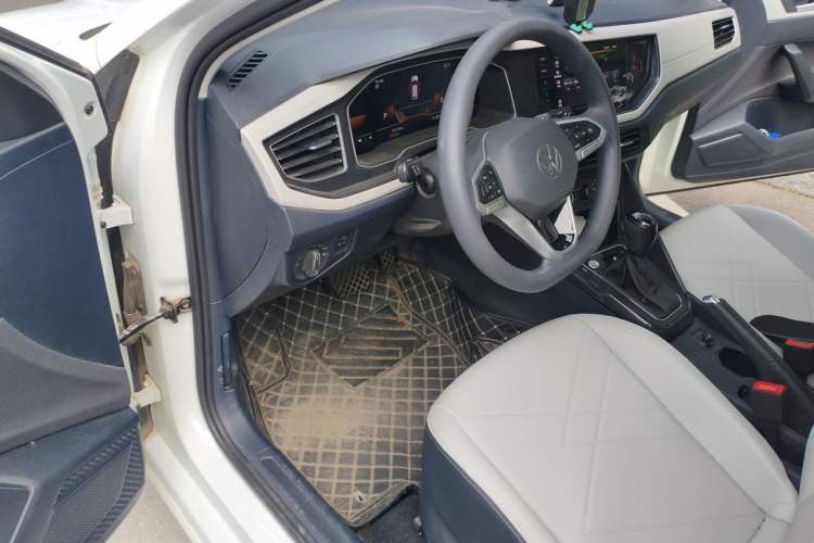 Used Volkswagen Lavida 2023 New Sharp 1.5L Automatic Outstanding New Vision Edition Driver Seat