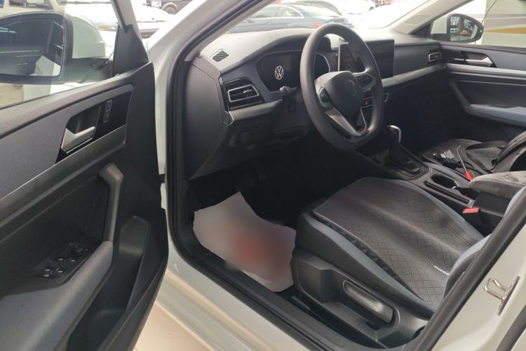 Used Volkswagen Lavida 2023 Revised 1.5L Automatic DeYi Edition Driver Seat