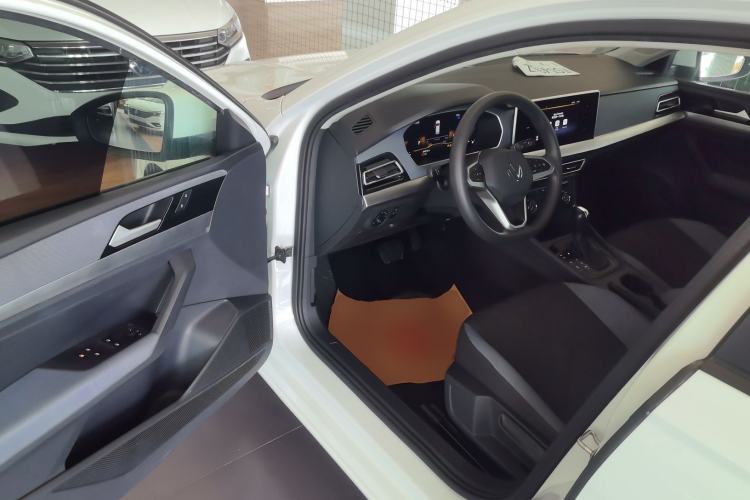 Used Volkswagen Lavida 2023 Revised 1.5L Automatic DeYi Edition Driver Seat