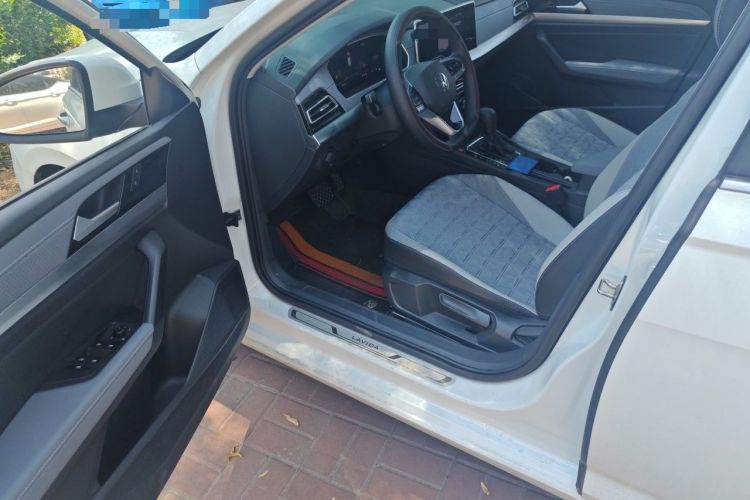 Used Volkswagen Lavida 2023 280TSI DSG Full-Comfort Edition Driver Seat