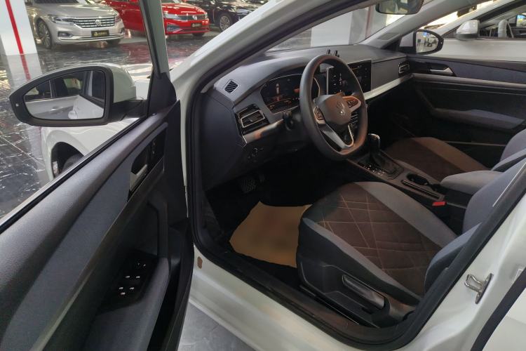 Used Volkswagen Lavida 2023 Revised 1.5L Automatic DeYi Edition Driver Seat