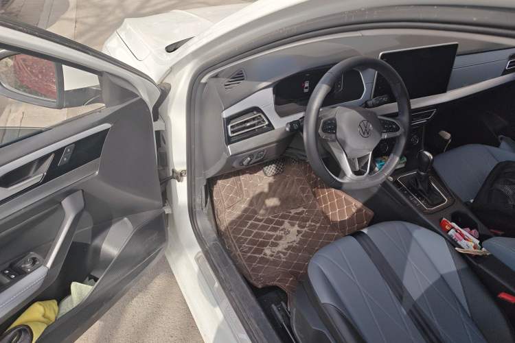 Used Volkswagen Lavida 2023 1.5L Automatic 5 Million Edition Driver Seat