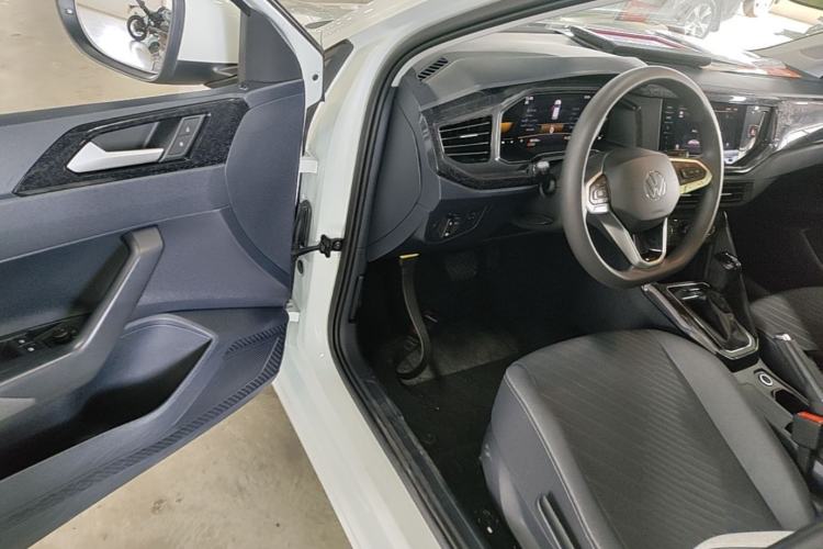 Used Volkswagen Lavida 2023 New Sharp 1.5L Automatic Excellent New Edition Driver Seat