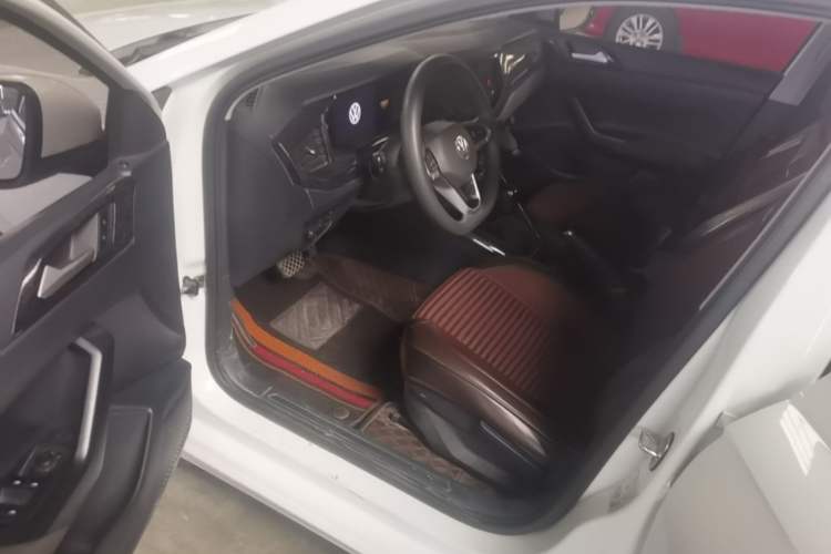 Used Volkswagen Lavida 2023 New Sharp 1.5L Automatic Excellent New Edition Driver Seat