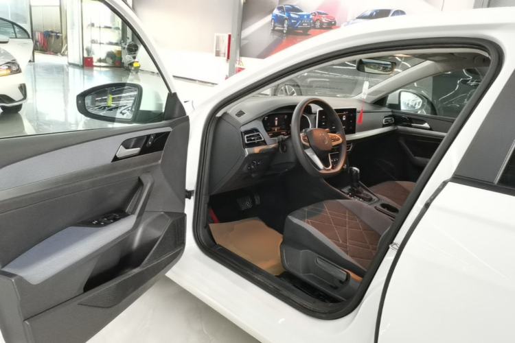 Used Volkswagen Lavida 2023 Revised 1.5L Automatic DeYi Edition Driver Seat