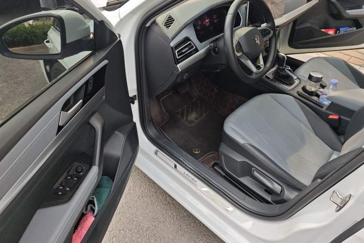 Used Volkswagen Lavida 2023 1.5L Automatic 5 Million Edition Driver Seat