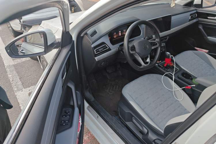 Used Volkswagen Lavida 2023 300TSI DSG Full-Comfort Edition Driver Seat