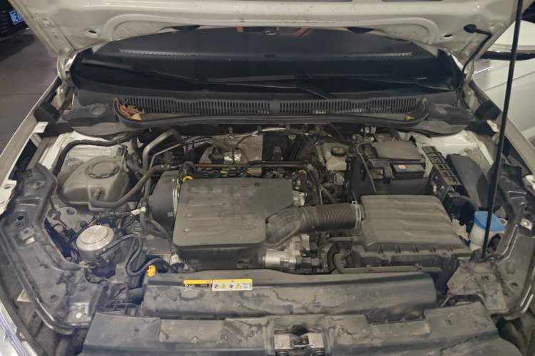 Used Volkswagen Lavida 2023 New Sharp 1.5L Automatic Excellent New Edition Engine Bay
