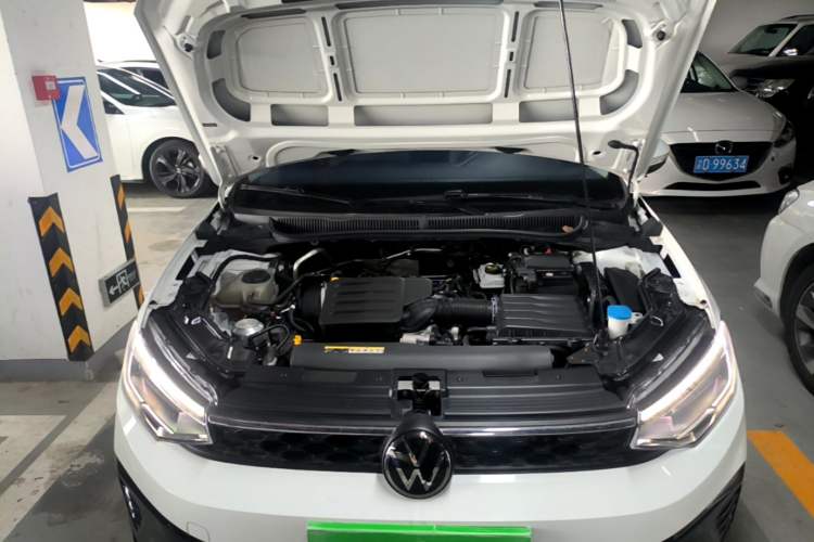 Used Volkswagen Lavida 2023 New Sharp 1.5L Manual New Comfort Edition Engine Bay