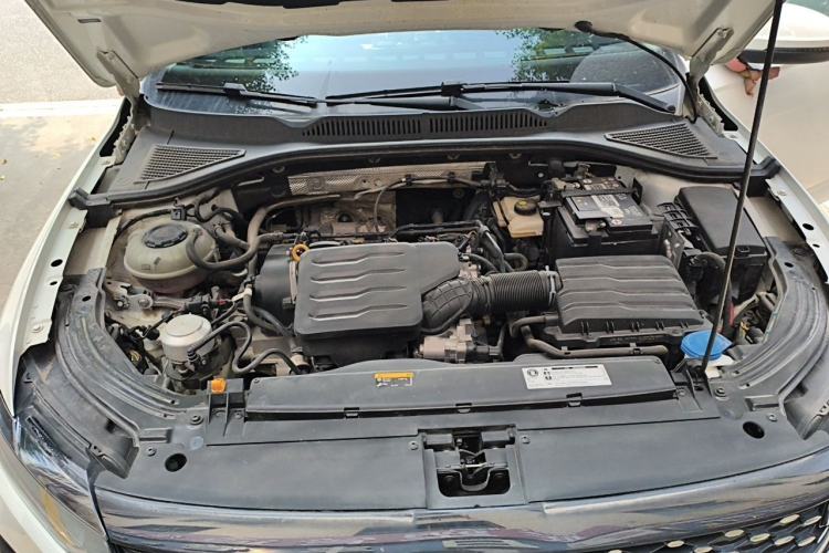 Used Volkswagen Lavida 2023 Revised Version 1.5L Automatic Starry Sky Edition – 5 Million Units Engine Bay
