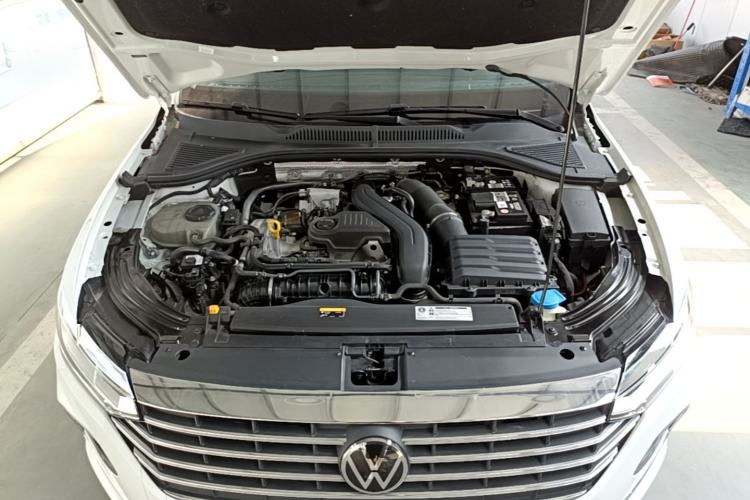 Used Volkswagen Lavida 2023 300TSI DSG Full-Comfort Edition Engine Bay