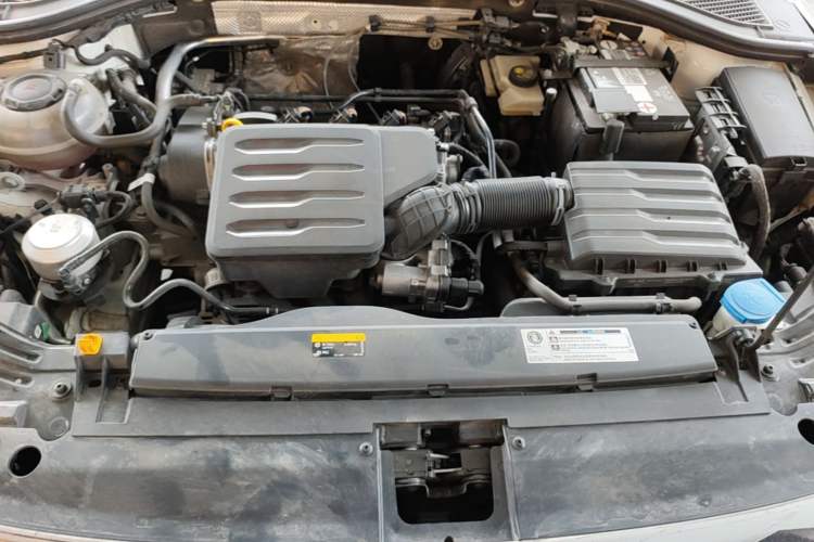 Used Volkswagen Lavida 2023 1.5L Automatic 5 Million Edition Engine Bay