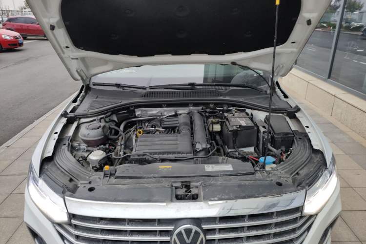 Used Volkswagen Lavida 2023 280TSI DSG Full-Comfort Edition Engine Bay