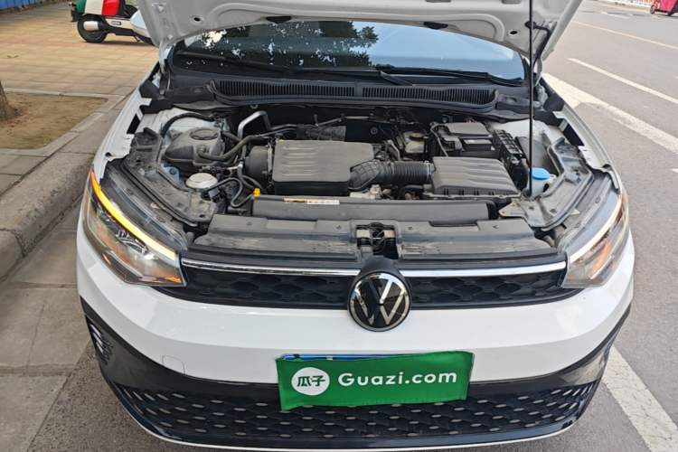 Used Volkswagen Lavida 2023 New Sharp 1.5L Automatic Excellent New Edition Engine Bay