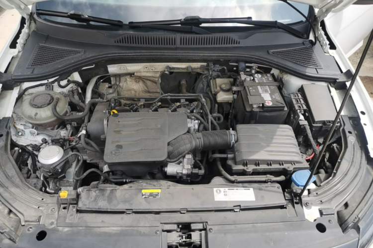 Used Volkswagen Lavida 2023 1.5L Automatic Starry Sky 5 Million Edition Engine Bay