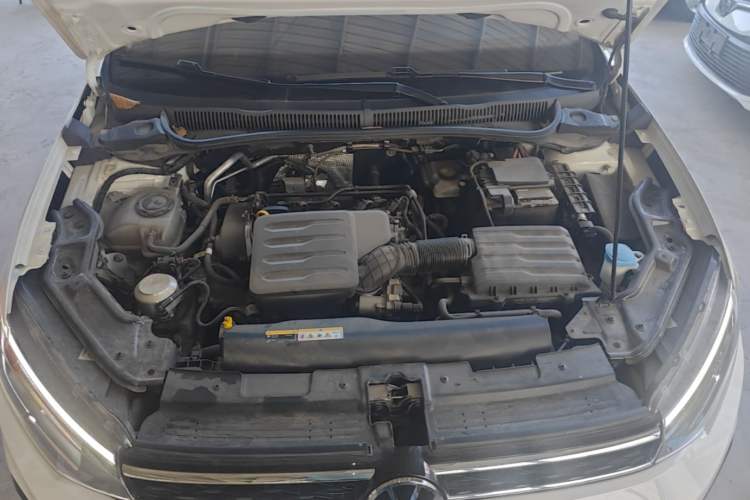 Used Volkswagen Lavida 2023 New Sharp 1.5L Automatic New Wish Edition Engine Bay