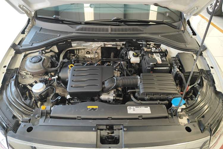 Used Volkswagen Lavida 2023 1.5L Automatic 5 Million Edition Engine Bay
