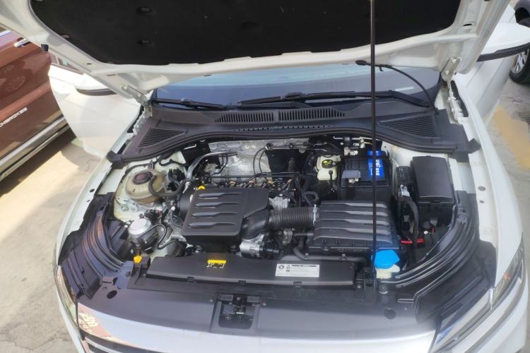 Used Volkswagen Lavida 2023 1.5L Automatic De Yi Edition Engine Bay