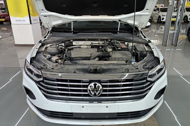 Used Volkswagen Lavida 2023 1.5L Automatic 5 Million Edition Engine Bay