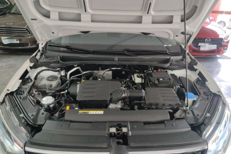 Used Volkswagen Lavida 2023 New Sharp 1.5L Automatic Excellent New Edition Engine Bay