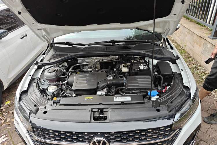 Used Volkswagen Lavida 2023 Revised Version 1.5L Automatic Starry Sky Edition – 5 Million Units Engine Bay