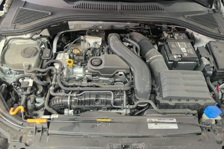 Used Volkswagen Lavida 2023 300TSI DSG Full-Comfort Edition Engine Bay