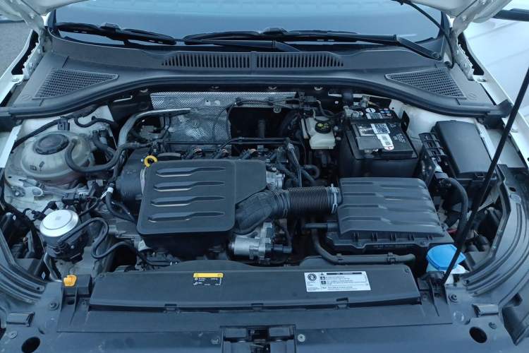 Used Volkswagen Lavida 2023 1.5L Automatic Full-Comfort Edition Engine Bay