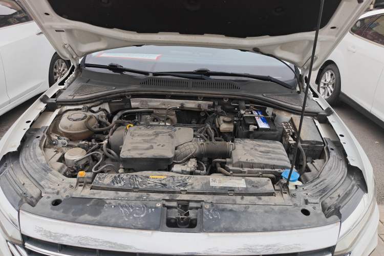 Used Volkswagen Lavida 2023 Revised 1.5L Automatic DeYi Edition Engine Bay