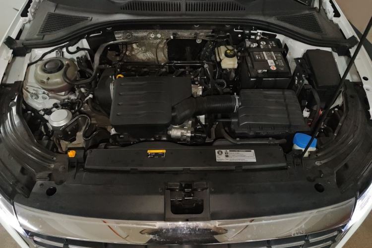 Used Volkswagen Lavida 2023 1.5L Automatic 5 Million Edition Engine Bay
