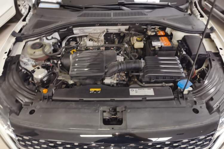 Used Volkswagen Lavida 2023 Revised Version 1.5L Automatic Starry Sky Edition – 5 Million Units Engine Bay
