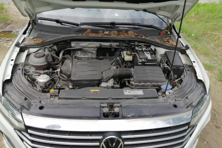Used Volkswagen Lavida 2023 1.5L Automatic 5 Million Edition Engine Bay