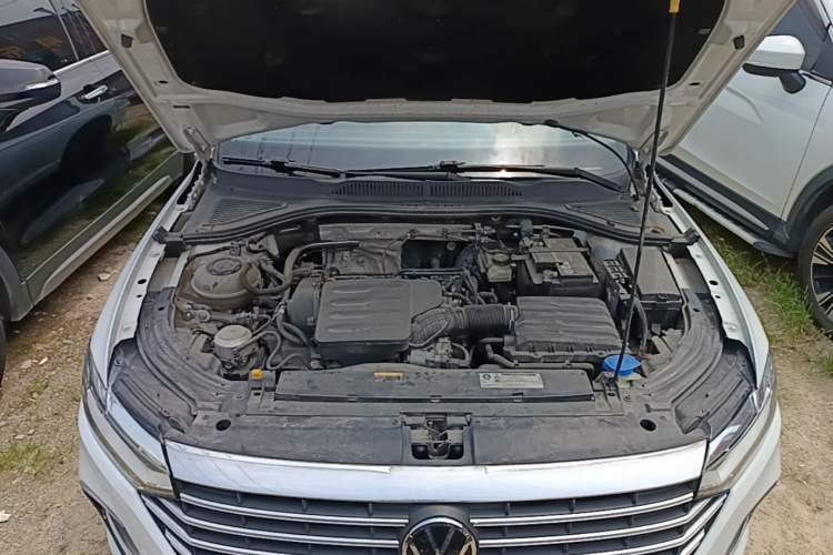 Used Volkswagen Lavida 2023 1.5L Automatic De Yi Edition Engine Bay