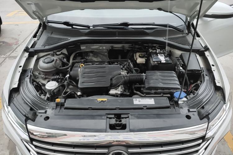 Used Volkswagen Lavida 2023 1.5L Automatic 5 Million Edition Engine Bay