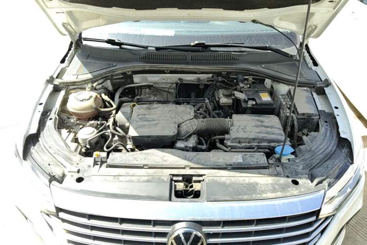 Used Volkswagen Lavida 2023 1.5L Automatic De Yi Edition Engine Bay