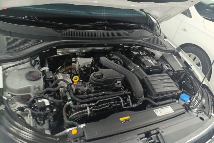Used Volkswagen Lavida 2023 300TSI DSG Full-Comfort Edition Engine Bay