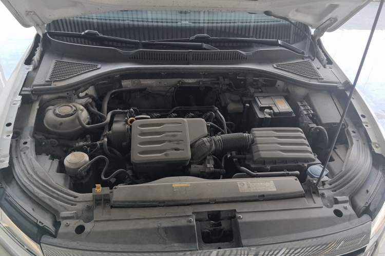 Used Volkswagen Lavida 2023 1.5L Automatic De Yi Edition Engine Bay