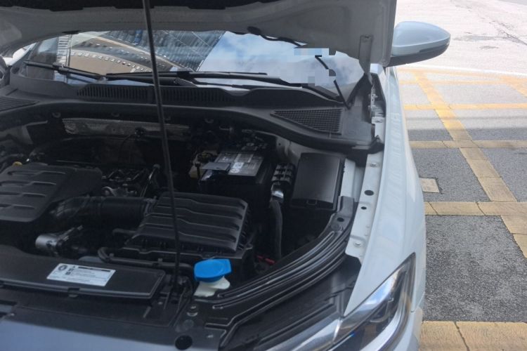 Used Volkswagen Lavida 2023 1.5L Automatic 5 Million Edition Engine Bay Left